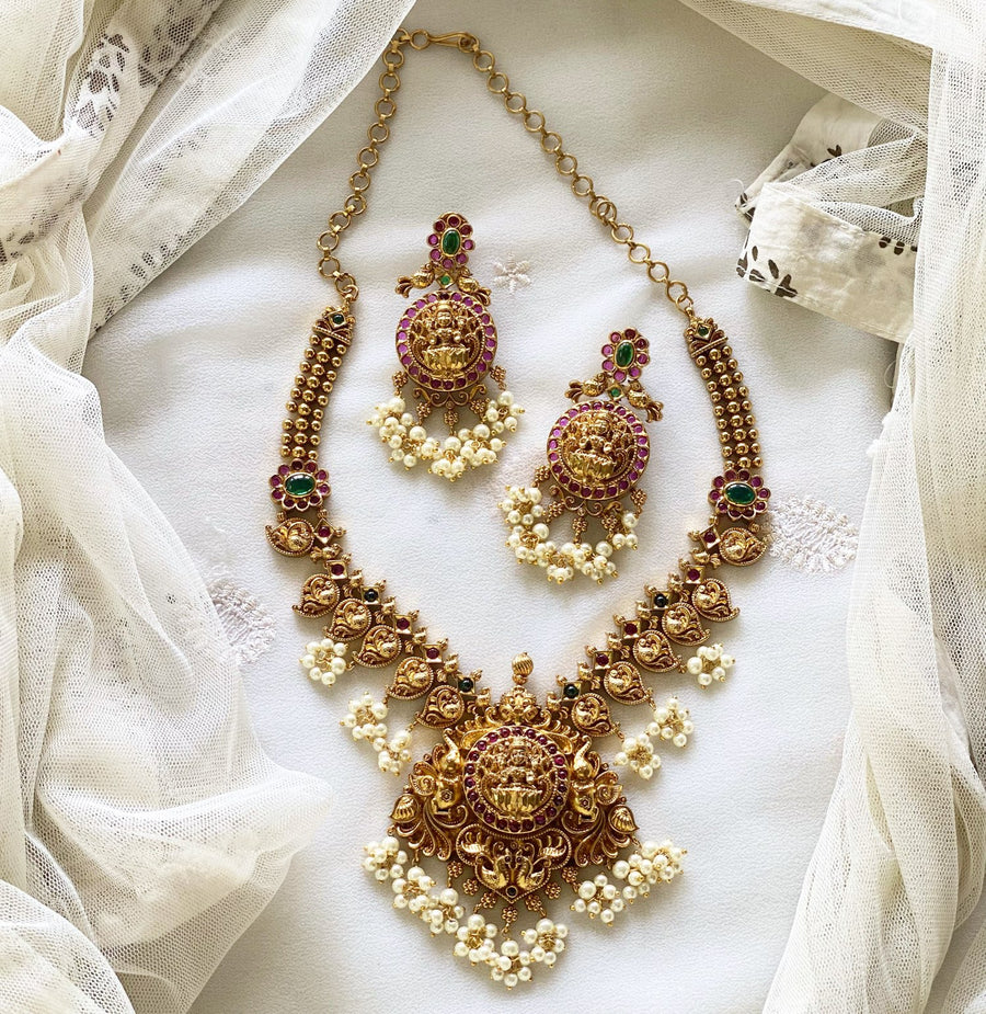 Antique matte laxshmi gajendra kemp short set