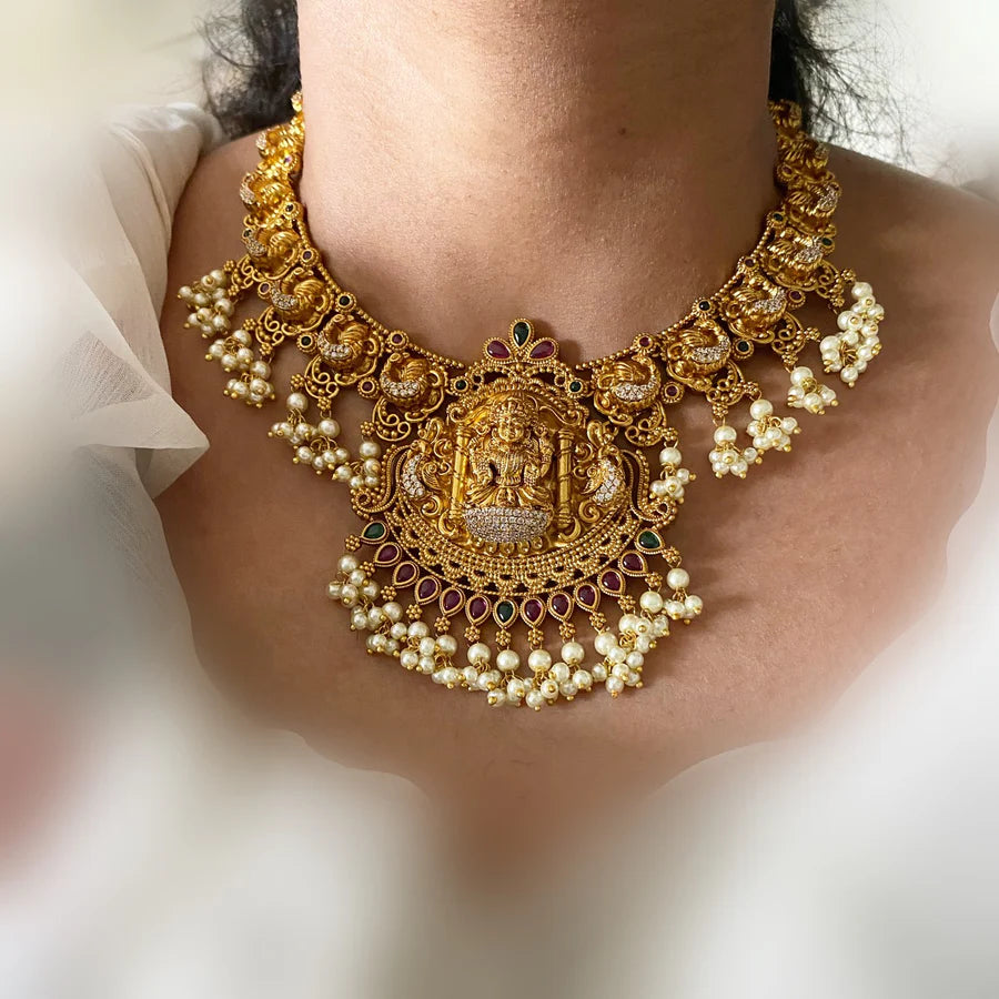 Lakshmi Peacock short neckset