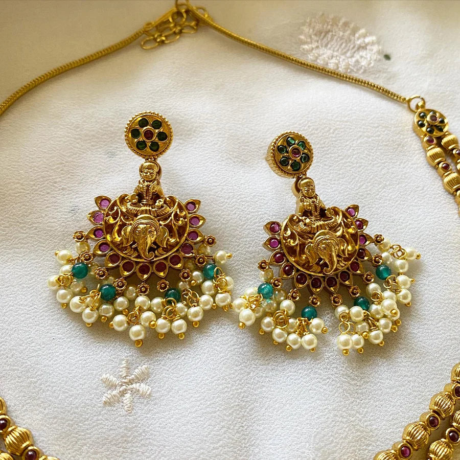 Antique matte layer Lakshmi 3D Gajendra set