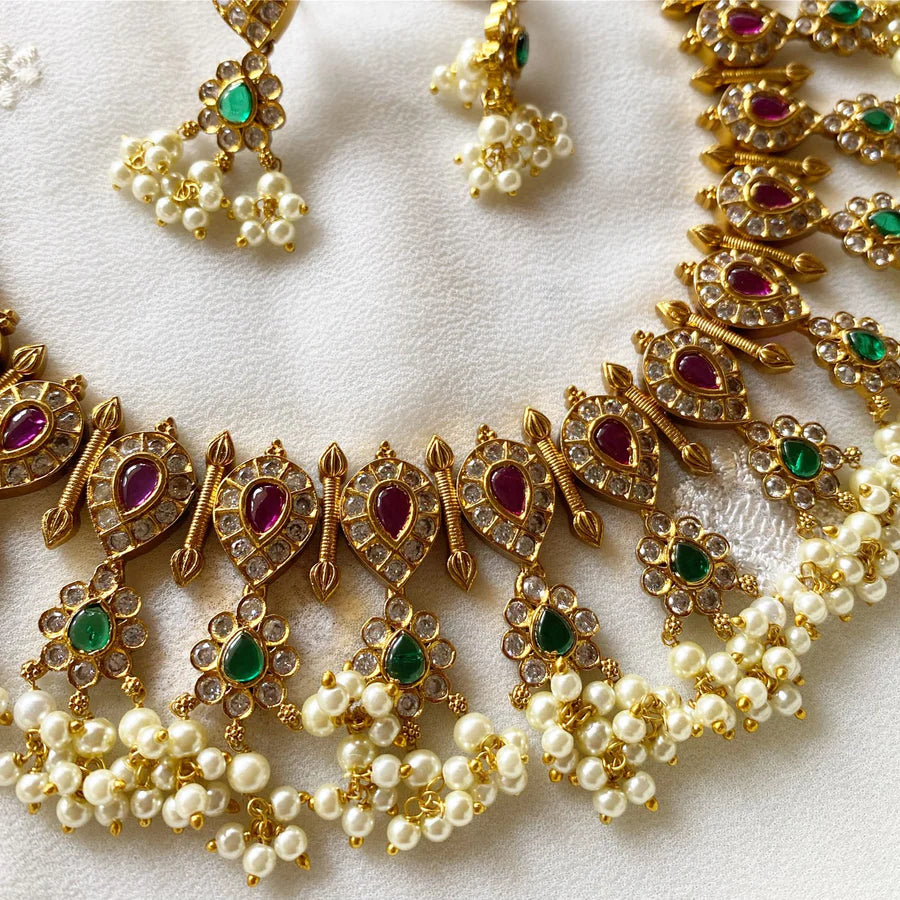 Gutta tear drop malar short set - Clearance