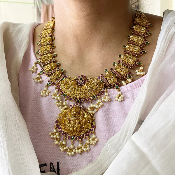 Lakshmi Peacock spike gutta short set