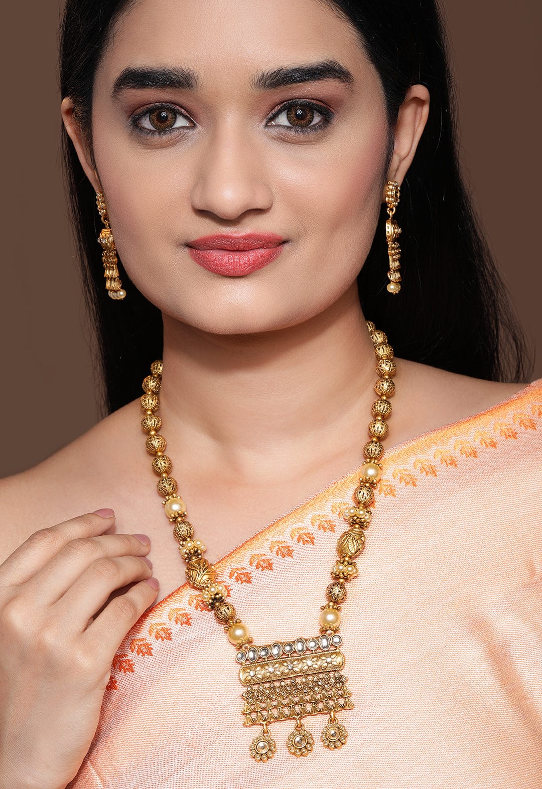 Gold Plated Handcrafted Kundan Stone & Filigree Necklace Set