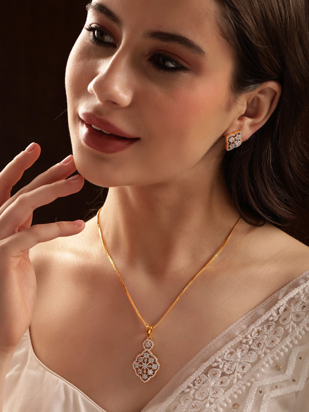 Gold plated Pave Zirconia studded striking Pendant Set
